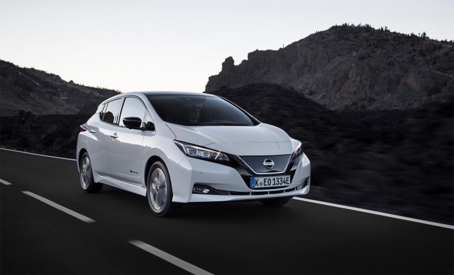  Nissan Leaf 2018 года  (WW) (фото 3 из 40)